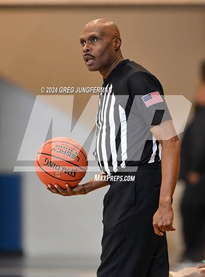 Thumbnail 2 in Grant vs. Alameda (Bishop O'Dowd Thanksgiving Showcase) photogallery.