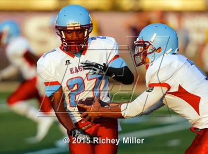 Thumbnail 3 in Lawton @ Fayetteville photogallery.