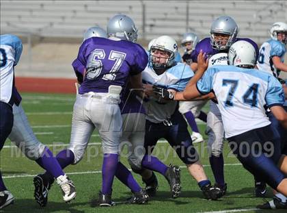 Thumbnail 3 in Foothills Christian vs Central Catholic (Alberta, CA) (SDS Kickoff Classic) photogallery.