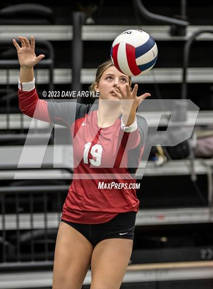 Thumbnail 1 in Maple Mountain vs. Cedar Valley (UHSAA 5A 2nd Round) photogallery.