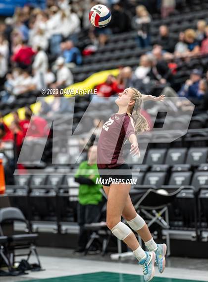 Thumbnail 3 in Maple Mountain vs. Cedar Valley (UHSAA 5A 2nd Round) photogallery.