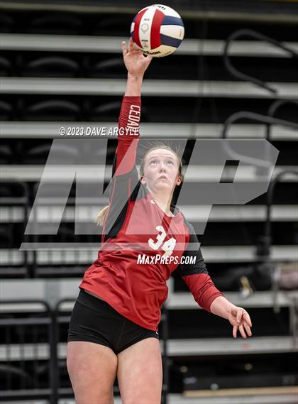 Thumbnail 3 in Maple Mountain vs. Cedar Valley (UHSAA 5A 2nd Round) photogallery.