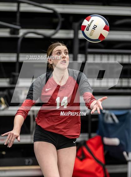 Thumbnail 3 in Maple Mountain vs. Cedar Valley (UHSAA 5A 2nd Round) photogallery.