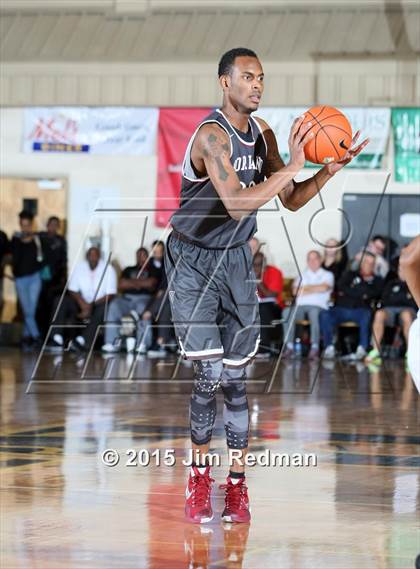 Thumbnail 2 in Norland vs. Patrick School (City of Palms Classic) photogallery.