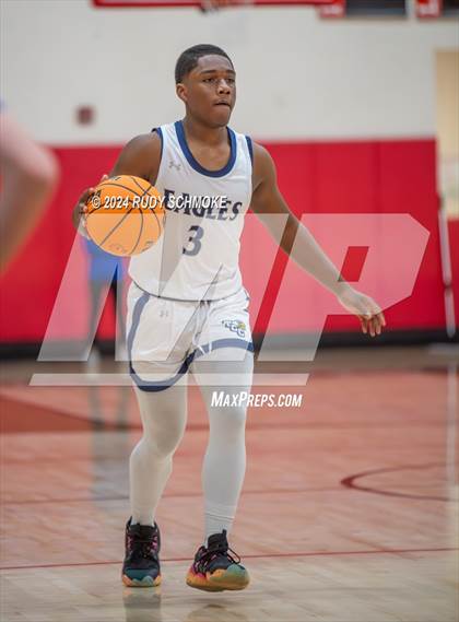 Thumbnail 1 in San Diego Jewish Academy vs. Tri-City Christian (CIF SDS Division 3 Finals) photogallery.