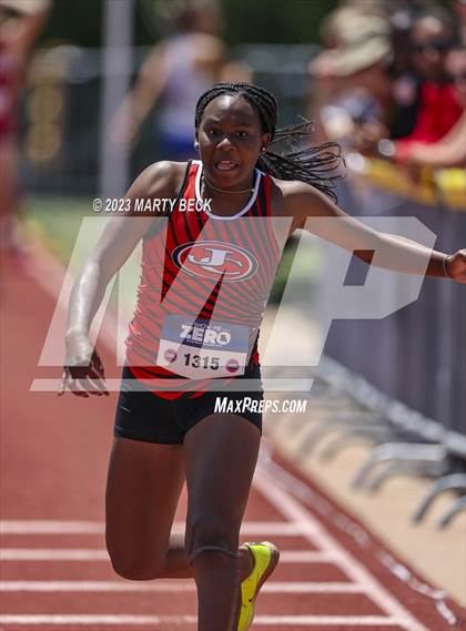 Thumbnail 3 in Class 4 Triple Jump (MSHSAA State Championship) photogallery.