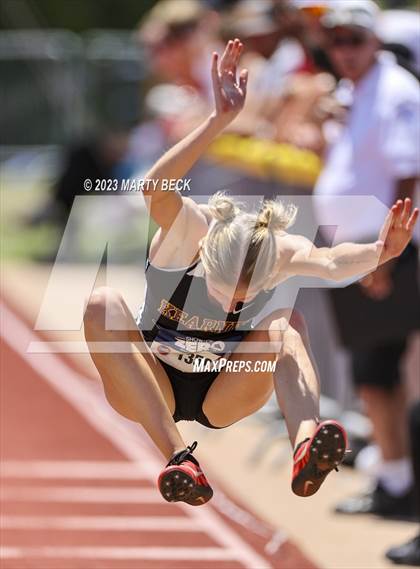 Thumbnail 3 in Class 4 Triple Jump (MSHSAA State Championship) photogallery.