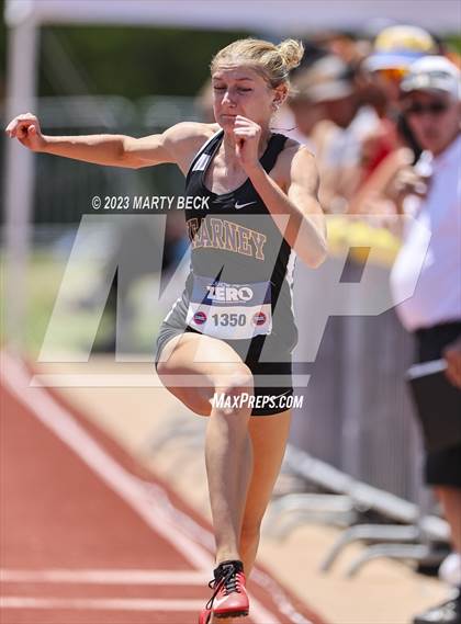 Thumbnail 2 in Class 4 Triple Jump (MSHSAA State Championship) photogallery.