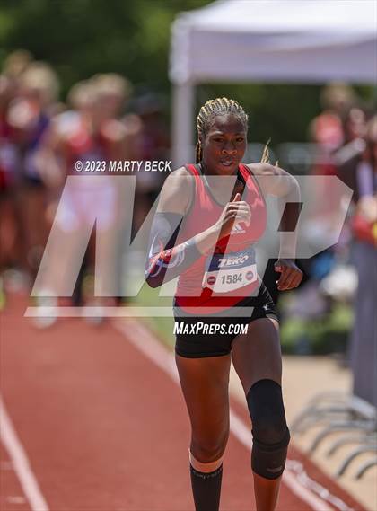Thumbnail 2 in Class 4 Triple Jump (MSHSAA State Championship) photogallery.