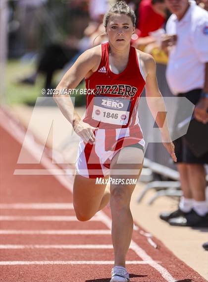 Thumbnail 3 in Class 4 Triple Jump (MSHSAA State Championship) photogallery.