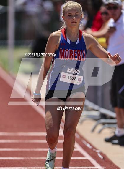 Thumbnail 2 in Class 4 Triple Jump (MSHSAA State Championship) photogallery.