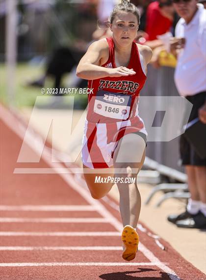 Thumbnail 3 in Class 4 Triple Jump (MSHSAA State Championship) photogallery.