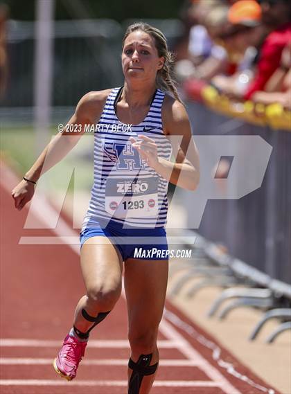 Thumbnail 3 in Class 4 Triple Jump (MSHSAA State Championship) photogallery.