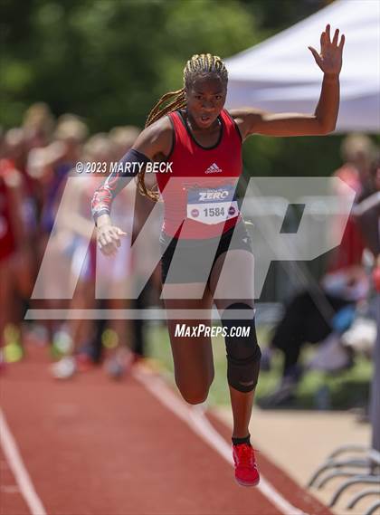 Thumbnail 2 in Class 4 Triple Jump (MSHSAA State Championship) photogallery.