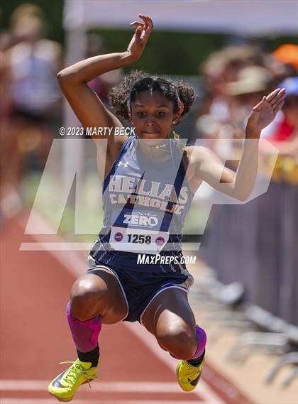 Thumbnail 3 in Class 4 Triple Jump (MSHSAA State Championship) photogallery.