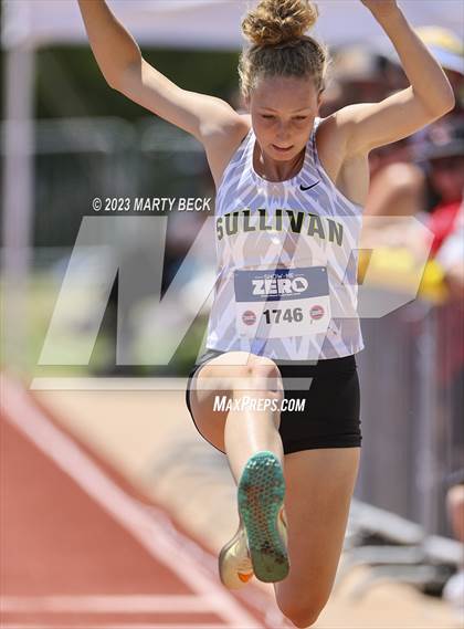 Thumbnail 1 in Class 4 Triple Jump (MSHSAA State Championship) photogallery.
