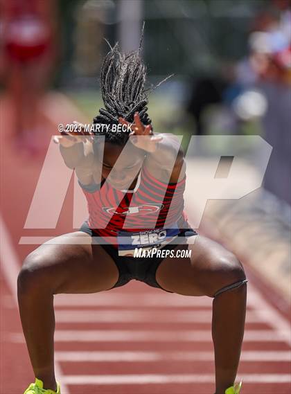 Thumbnail 3 in Class 4 Triple Jump (MSHSAA State Championship) photogallery.