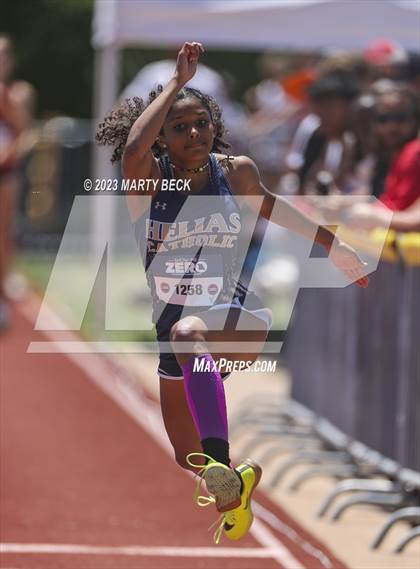 Thumbnail 3 in Class 4 Triple Jump (MSHSAA State Championship) photogallery.
