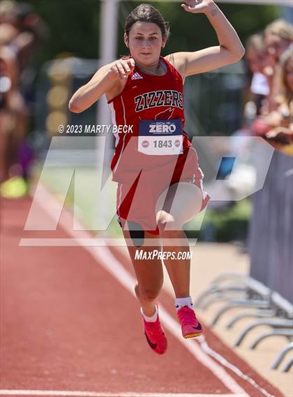 Thumbnail 3 in Class 4 Triple Jump (MSHSAA State Championship) photogallery.