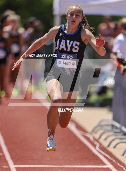 Thumbnail 1 in Class 4 Triple Jump (MSHSAA State Championship) photogallery.