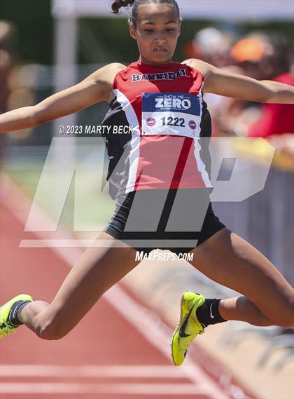 Thumbnail 2 in Class 4 Triple Jump (MSHSAA State Championship) photogallery.