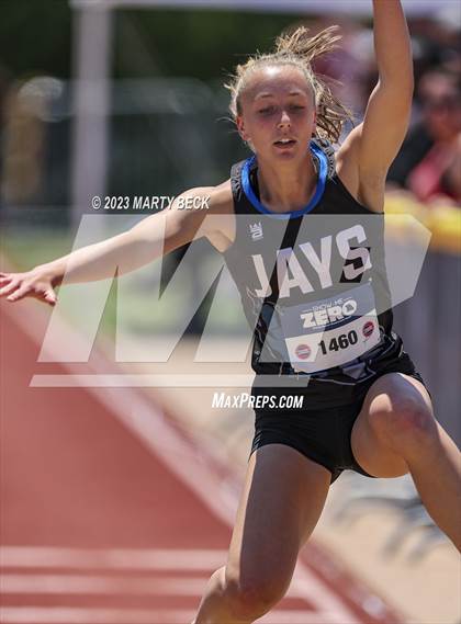 Thumbnail 3 in Class 4 Triple Jump (MSHSAA State Championship) photogallery.
