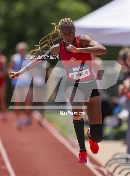 Thumbnail 1 in Class 4 Triple Jump (MSHSAA State Championship) photogallery.
