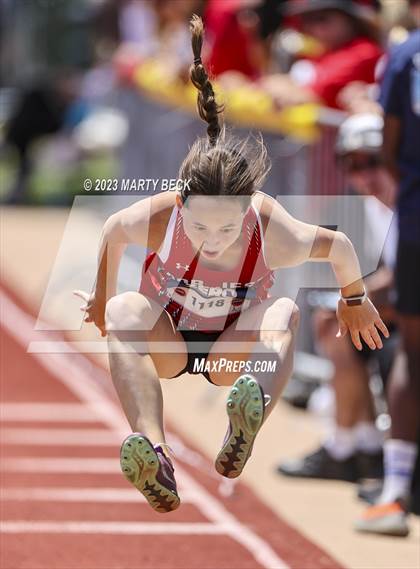 Thumbnail 1 in Class 4 Triple Jump (MSHSAA State Championship) photogallery.