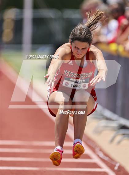 Thumbnail 2 in Class 4 Triple Jump (MSHSAA State Championship) photogallery.