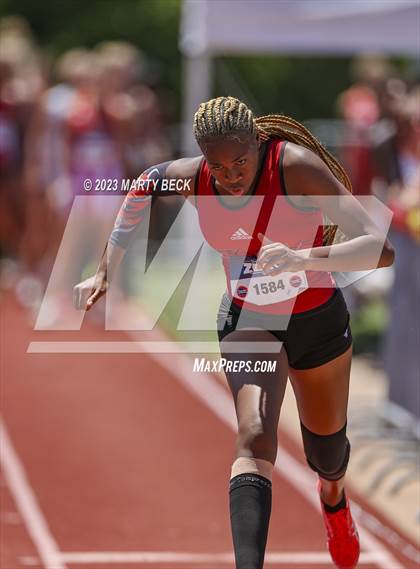 Thumbnail 1 in Class 4 Triple Jump (MSHSAA State Championship) photogallery.