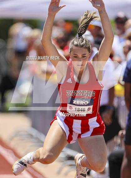 Thumbnail 1 in Class 4 Triple Jump (MSHSAA State Championship) photogallery.