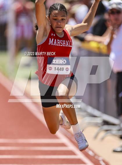 Thumbnail 3 in Class 4 Triple Jump (MSHSAA State Championship) photogallery.