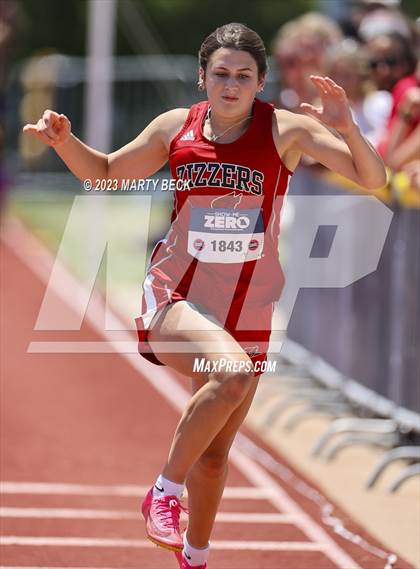 Thumbnail 3 in Class 4 Triple Jump (MSHSAA State Championship) photogallery.
