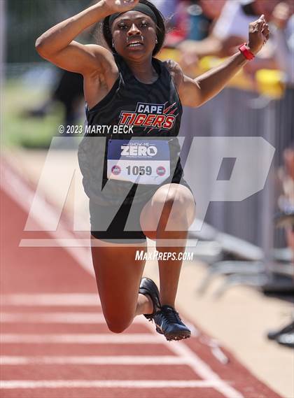 Thumbnail 2 in Class 4 Triple Jump (MSHSAA State Championship) photogallery.