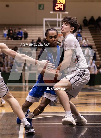 Thumbnail 3 in Shenendehowa vs. Albany (NYSPHSAA Class AAA Section 2 Quarterfinal) photogallery.