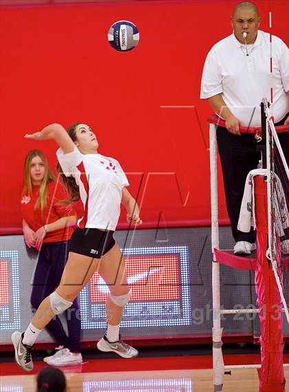 Thumbnail 2 in Great Oak @ Mater Dei (CIF SS 1AA Semifinal) photogallery.
