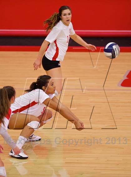 Thumbnail 2 in Great Oak @ Mater Dei (CIF SS 1AA Semifinal) photogallery.