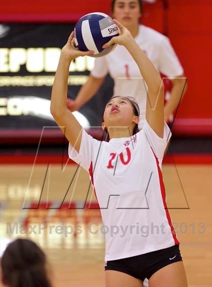 Thumbnail 1 in Great Oak @ Mater Dei (CIF SS 1AA Semifinal) photogallery.