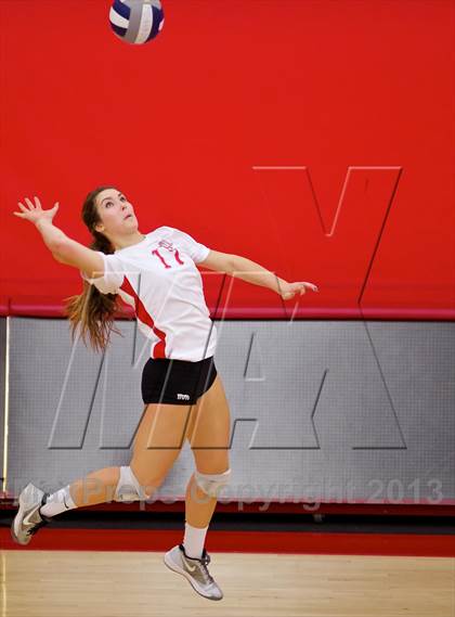 Thumbnail 2 in Great Oak @ Mater Dei (CIF SS 1AA Semifinal) photogallery.