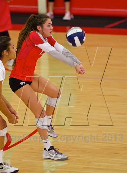 Thumbnail 3 in Great Oak @ Mater Dei (CIF SS 1AA Semifinal) photogallery.