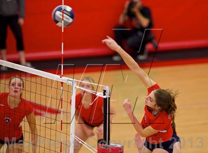 Thumbnail 3 in Great Oak @ Mater Dei (CIF SS 1AA Semifinal) photogallery.