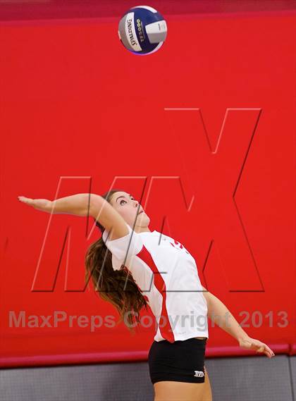Thumbnail 2 in Great Oak @ Mater Dei (CIF SS 1AA Semifinal) photogallery.