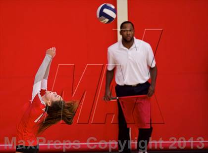 Thumbnail 1 in Great Oak @ Mater Dei (CIF SS 1AA Semifinal) photogallery.