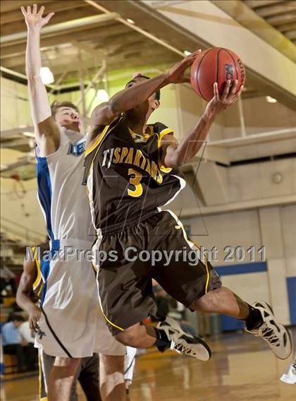 Thumbnail 2 in Legend vs. Thomas Jefferson photogallery.