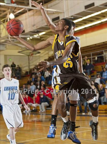 Thumbnail 3 in Legend vs. Thomas Jefferson photogallery.