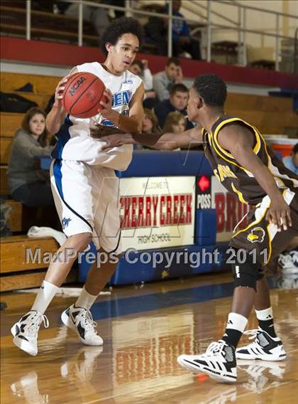 Thumbnail 1 in Legend vs. Thomas Jefferson photogallery.