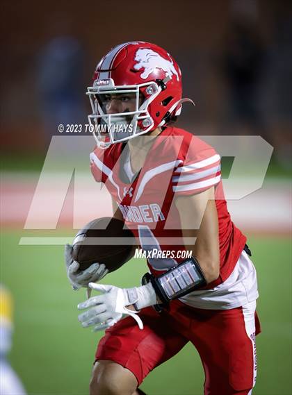 Thumbnail 3 in Brock @ Ponder photogallery.