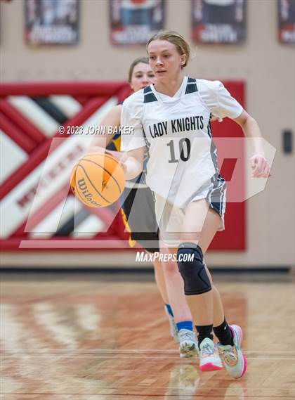Thumbnail 2 in Round Mountain vs. Lund (NIAA 1A Central League Semifinal) photogallery.