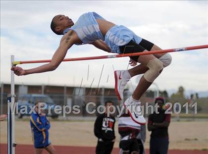 Thumbnail 3 in 2011 Michelle Perry Track Meet photogallery.