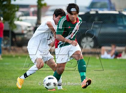 Thumbnail 3 in Arapahoe vs. Smoky Hill photogallery.